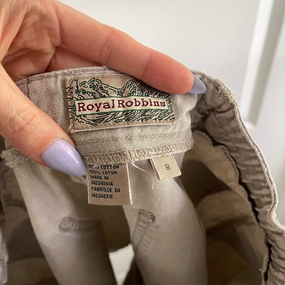 Vintage Royal Robbin’s Taupe Denim Short - 8 - Picture 5 of 5